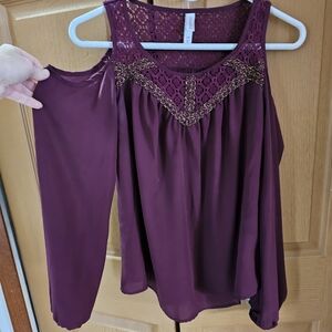 Elegant Burgundy Lace Trim Women's Top